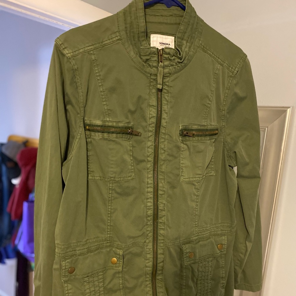 Army Green, light weight jacket